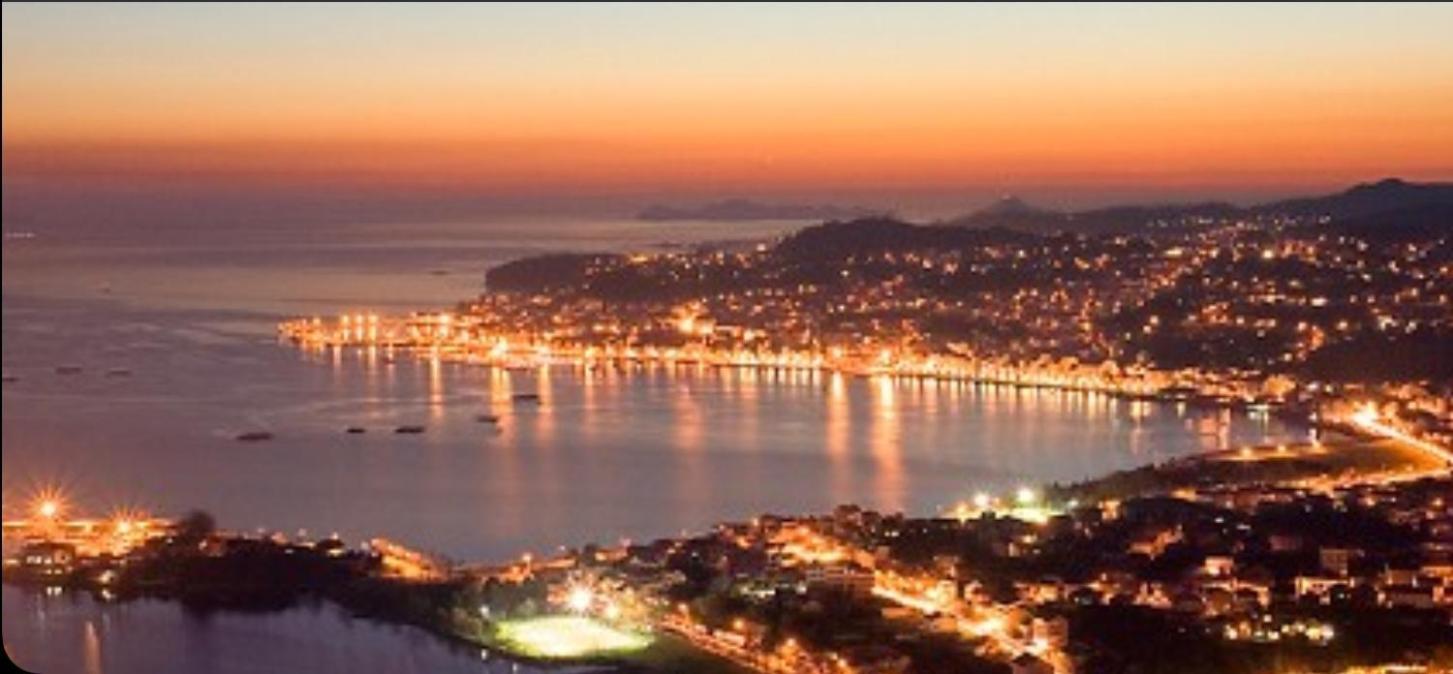 Piso A Pie De Playa Con Terraza Exclusiva Apartamento Moaña Exterior foto
